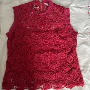 Pink blouse beautiful 100% poliéster 96 polyester 4 % spandex.